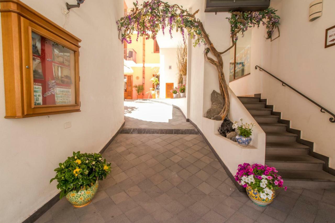 Residence Alberghiero Eolie Lipari  Exterior photo